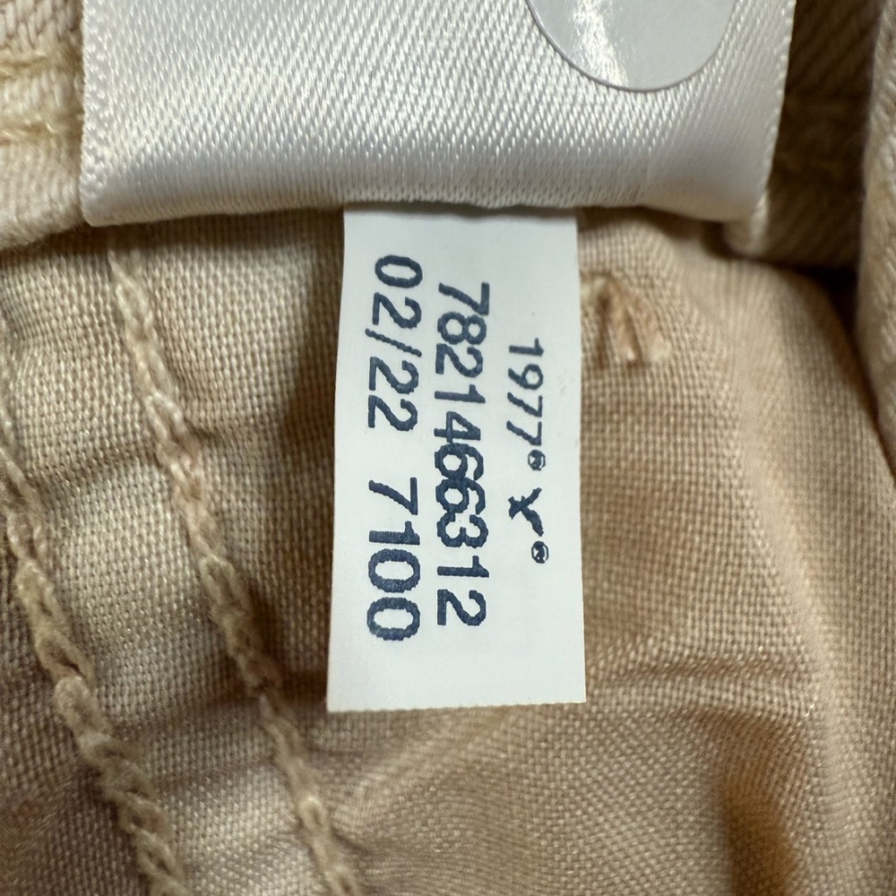 American Eagle Womens Shortalls Small Beige Denim Overall Shorts NWT - Picture 7 of 9